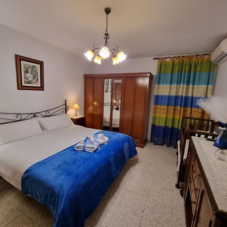 La Fuente Romana Campo-Nubes Exterior photo