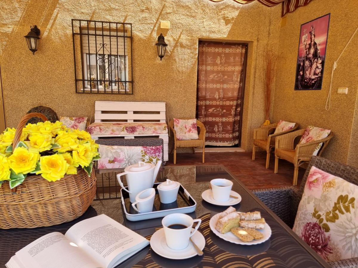 La Fuente Romana Campo-Nubes Exterior photo